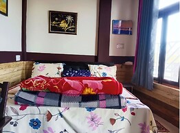 Hotel Himalaya Darshan Berinag