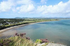 3 Glyn Y Mor