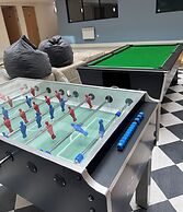 St Andrews Church by Elite