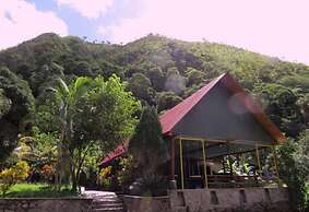 www.ecoterralodge.com