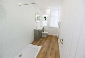 Stylish 3-bed Apartment in the Heritage Quarter