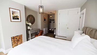 Stylish 3-bed Apartment in the Heritage Quarter