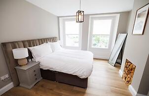 Stylish 3-bed Apartment in the Heritage Quarter