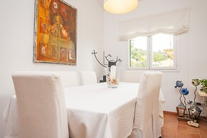 Xilvar in Mallorca With 3 Bedrooms and 2 Bathrooms