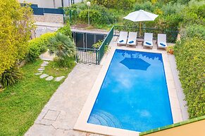 Xilvar in Mallorca With 3 Bedrooms and 2 Bathrooms