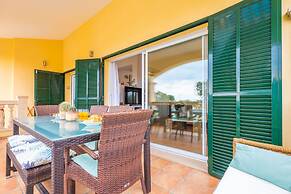 Xilvar in Mallorca With 3 Bedrooms and 2 Bathrooms