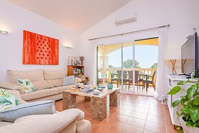 Xilvar in Mallorca With 3 Bedrooms and 2 Bathrooms