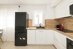 Trafalgar Sunset Home