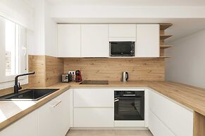 Trafalgar Sunset Home