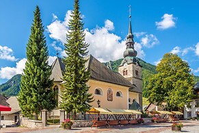 Alpine Chalet Planica With Sauna