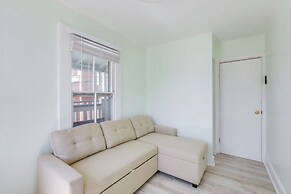 2 Blocks to Beach: Sunny Ocean Grove Apartment