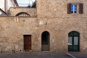 Mensano Old Town Apartment