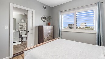 Boardwalk Unit 811 3 Bedroom Condo