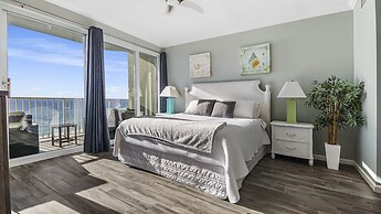 Boardwalk Unit 811 3 Bedroom Condo