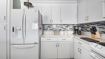 Boardwalk Unit 811 3 Bedroom Condo