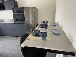 Villa Cuarenta Y Tres at Mambo Beach