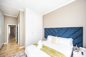 Modern Executive Unit