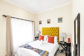 Modern Executive Unit