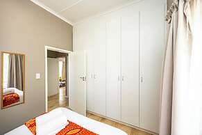 Modern Executive Unit