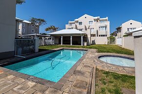 Modern Executive Unit