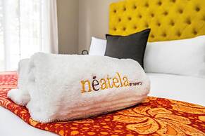 Modern Executive Unit