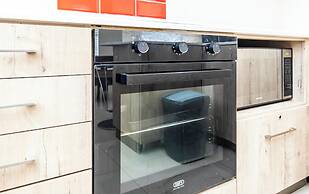 Modern Executive Unit