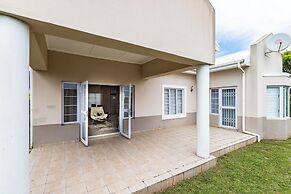 Modern Executive Unit