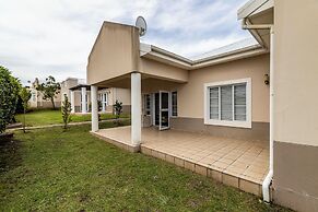 Modern Executive Unit