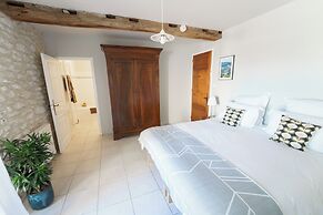 Old Presbytery Guest House