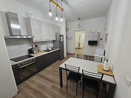 DANITO ROOMS 3