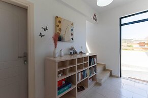 Three Waves Maisonettes Elena