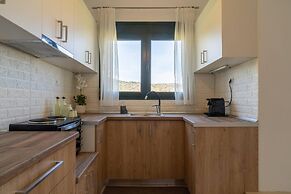 Three Waves Maisonettes Manoussos