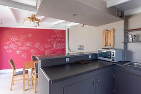 Three Waves Maisonettes Manoussos