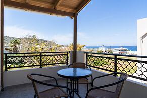 Three Waves Maisonettes Manoussos