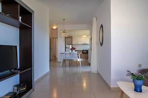 Three Waves Maisonettes Manoussos