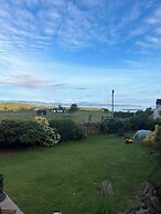 2 Guests - Free Parking - Bbq & Patio - Sea Views