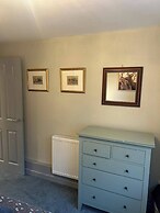 2 Guests - Free Parking - Bbq & Patio - Sea Views