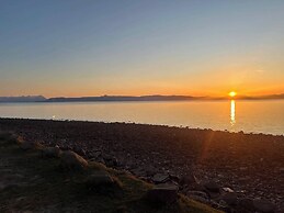 2 Guests - Free Parking - Bbq & Patio - Sea Views