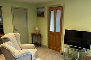 2 Guests - Bbq & Patio - Sea Views