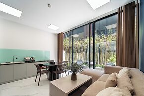 The Global City Luxury Soho Villa