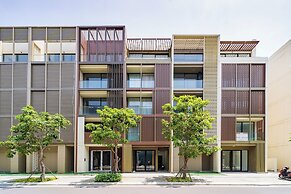 The Global City Luxury Soho Villa