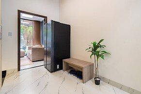 The Global City Luxury Soho Villa