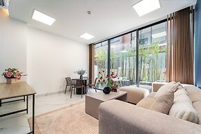 The Global City Luxury Soho Villa