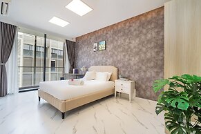 The Global City Luxury Soho Villa