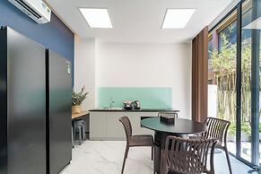 The Global City Luxury Soho Villa