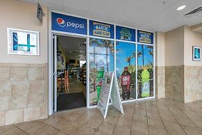 Majestic Beach Towers 1-503