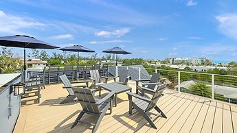 Maritime Manor in Siesta Key