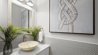 Maritime Manor in Siesta Key