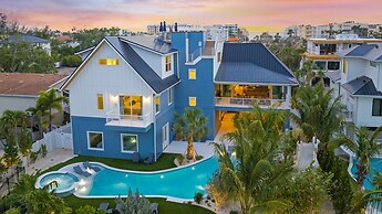 Maritime Manor in Siesta Key