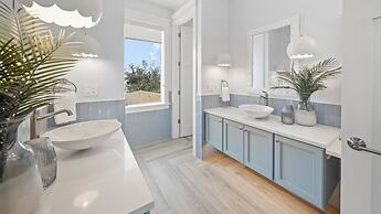 Maritime Manor in Siesta Key